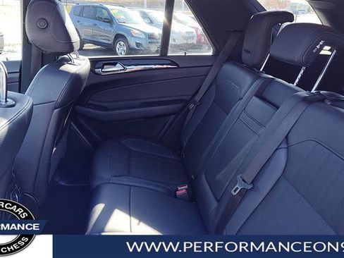 Used 2019 Mercedes-Benz GLE 400 4MATIC image 13