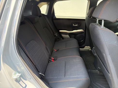 Used 2024 Honda HR-V Sport image 22