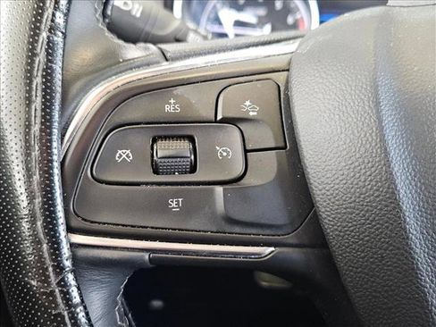 Used 2022 Buick Encore GX Select w/ Sport Touring Package image 8