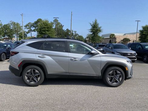 New 2026 Hyundai Tucson SEL FWD image 9