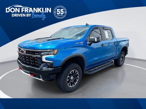 Used 2022 Chevrolet Silverado 1500 ZR2 w/ Technology Package AWD/4WD image 1