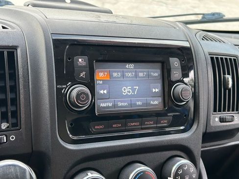 Used 2018 RAM ProMaster 2500 w/ Interior Convenience Group image 43