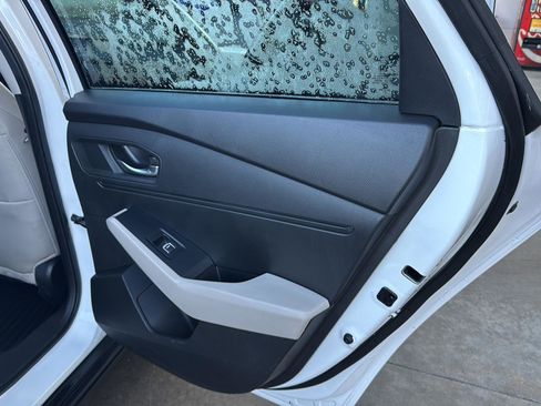 Used 2023 Honda Accord LX image 13