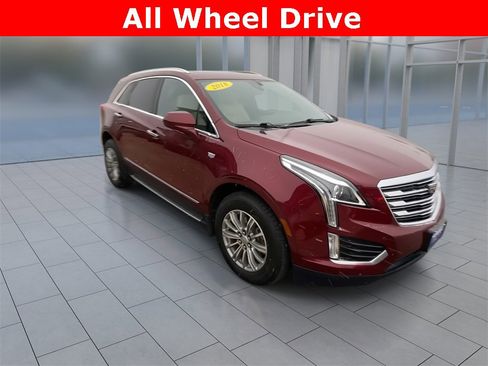 Used 2018 Cadillac XT5 Luxury w/ Driver Awareness Package image 2