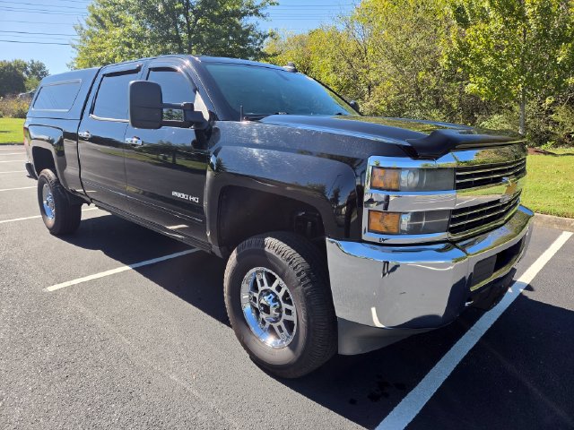 Used 2015 Chevrolet Silverado 2500 LT AWD/4WD image 3