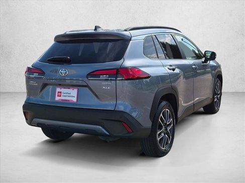 Certified 2026 Toyota Corolla Cross XLE FWD image 5
