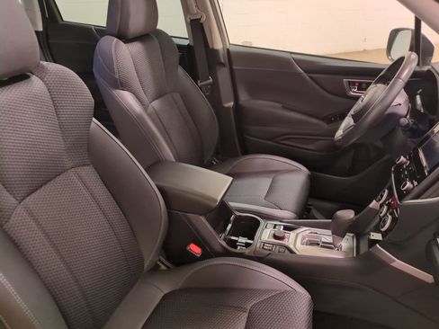 Certified 2023 Subaru Forester Premium image 12