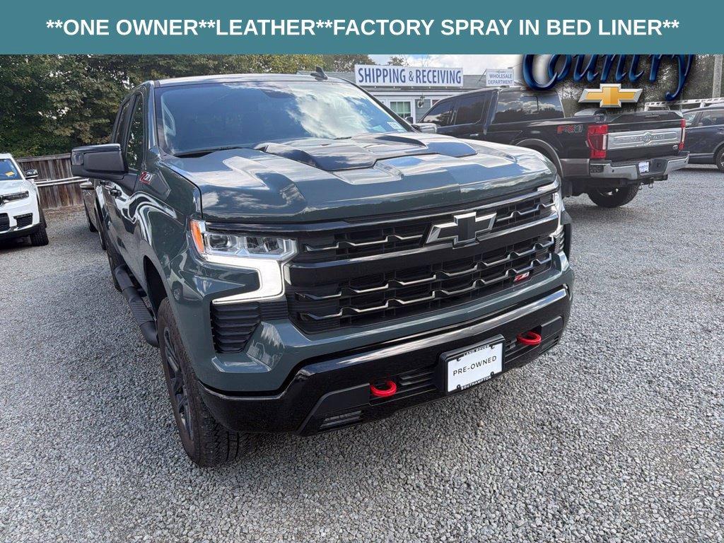 Used 2025 Chevrolet Silverado 1500 LT Trail Boss w/ Convenience Package II AWD/4WD image 1