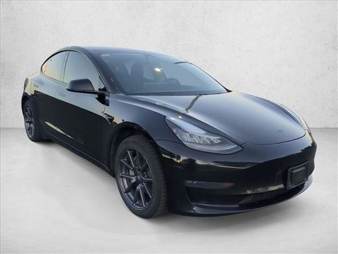 Used 2020 Tesla Model 3 Long Range image 3