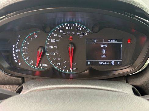 Used 2019 Chevrolet Trax LS w/ Tint and Cruise Package AWD/4WD image 17