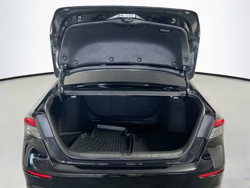 Used 2023 Honda Accord EX image 29