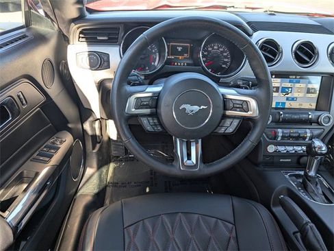 Used 2016 Ford Mustang Premium image 16