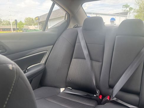 Used 2025 Nissan Altima 2.5 SV image 38