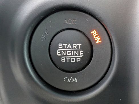 Used 2020 Jeep Gladiator Sport w/ Quick Order Package 24S image 25