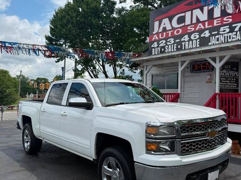 Used 2015 Chevrolet Silverado 1500 LT AWD/4WD image 3