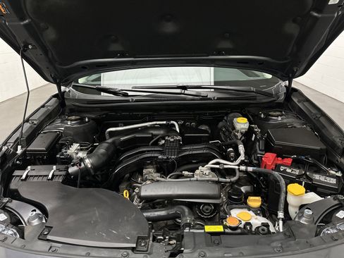 Used 2025 Subaru Outback Premium w/ Popular Package #1A image 41