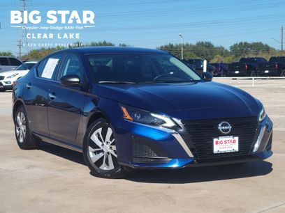 Used 2024 Nissan Altima 2.5 S