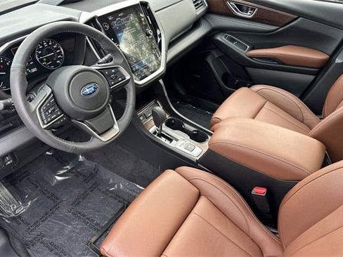 Used 2024 Subaru Ascent Touring w/ Popular Package #2 image 10