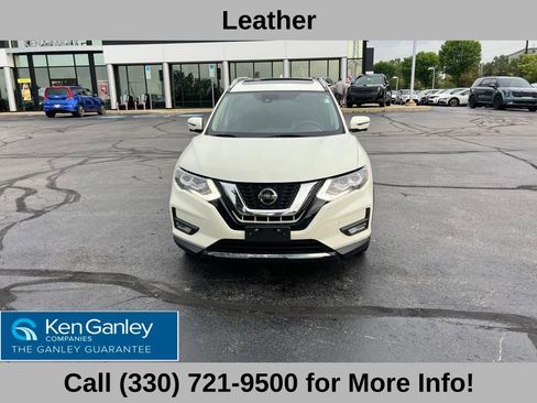 Used 2020 Nissan Rogue SL w/ Premium Package AWD/4WD image 2