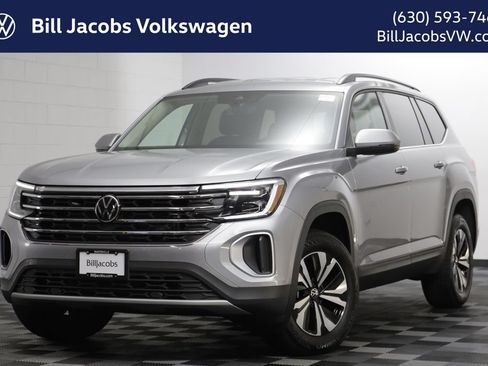Used 2026 Volkswagen Atlas SE AWD/4WD image 1