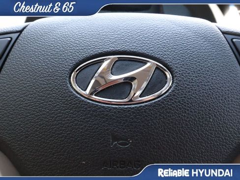 Used 2018 Hyundai Tucson SE AWD/4WD image 27