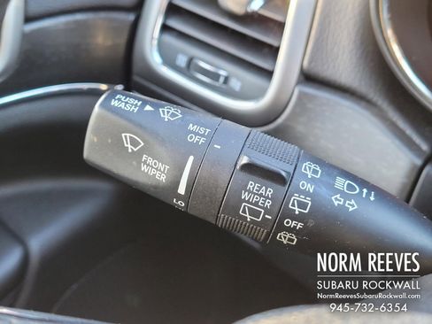 Used 2018 Jeep Grand Cherokee Limited image 31