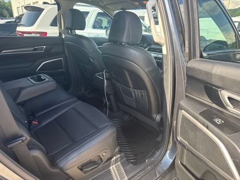 Used 2022 Kia Telluride LX AWD/4WD image 29