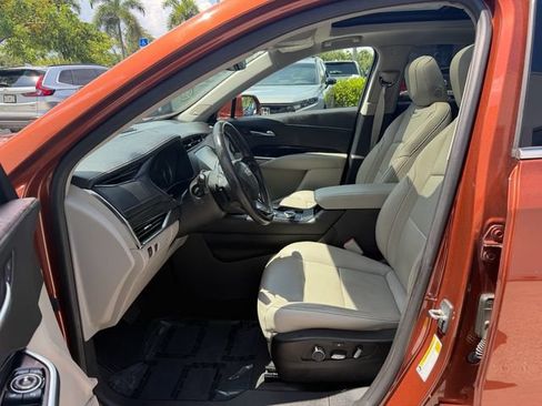 Used 2019 Cadillac XT4 Premium Luxury FWD image 11
