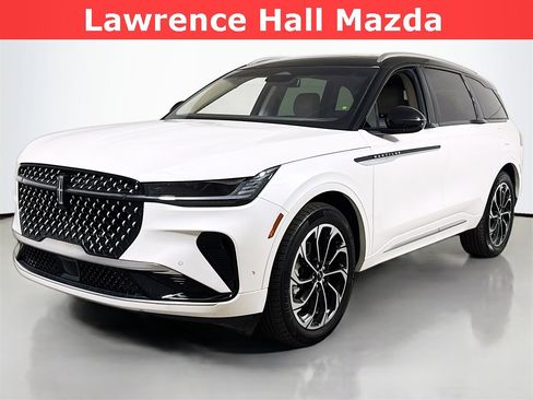 Used 2024 Lincoln Nautilus Reserve w/ Equipment Group 202A image 1