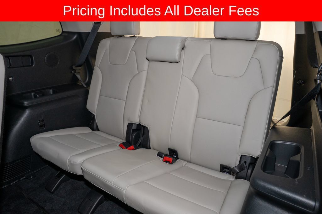 Used 2021 Kia Telluride SX w/ SX Prestige Package AWD/4WD image 7