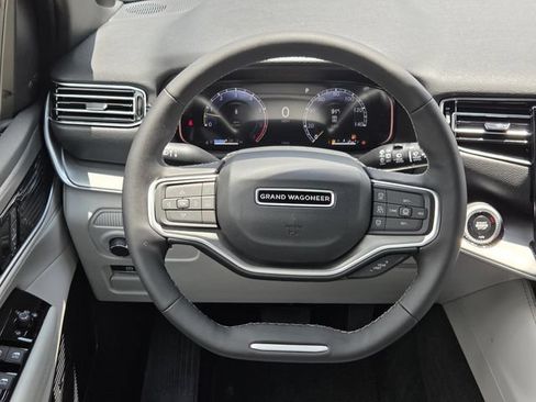 New 2026 Jeep Grand Wagoneer 2WD w/ Premium Group I image 19