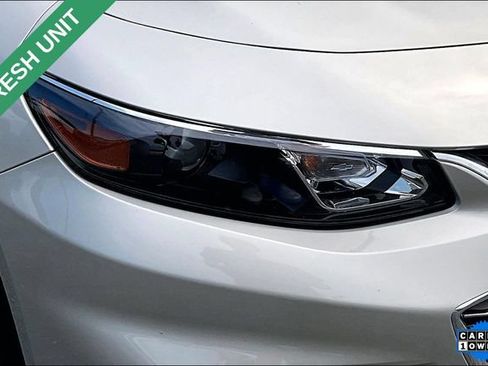 Used 2016 Chevrolet Malibu Hybrid FWD image 27