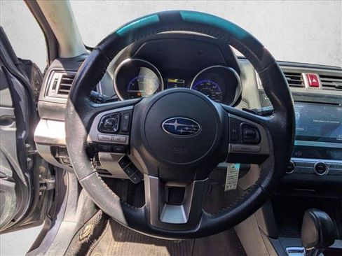 Used 2017 Subaru Outback 2.5i Premium AWD/4WD image 17