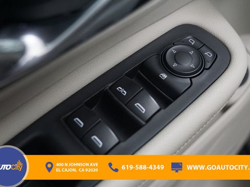 Used 2018 GMC Terrain Denali w/ Driver Alert Package II image 19