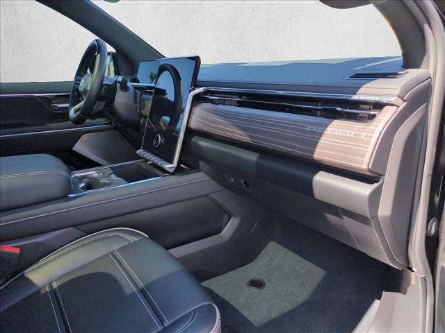 Used 2026 GMC Sierra EV Denali AWD/4WD image 23