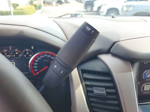 Used 2015 GMC Yukon Denali w/ Premium Package image 32