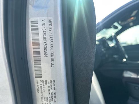 Used 2025 Dodge Durango R/T w/ Blacktop Package image 21