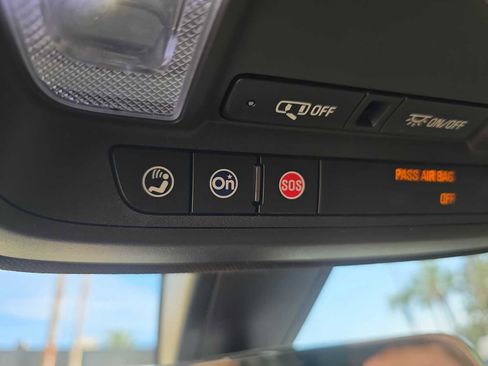 Used 2017 Cadillac XT5 FWD image 23