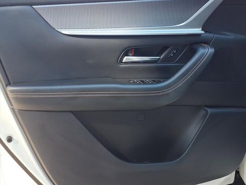 Used 2024 MAZDA CX-90 Plug-In Hybrid w/ Premium Pkg image 23