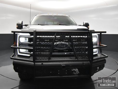 Used 2024 Ford F350 King Ranch w/ Chrome Package AWD/4WD image 51