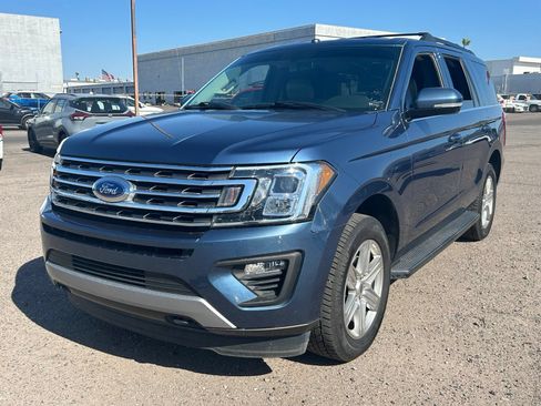 Used 2019 Ford Expedition XLT w/ Equipment Group 201A AWD/4WD image 1