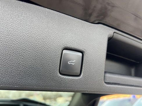 Certified 2023 Ford Escape ST-Line w/ Tech Pack #1 image 22