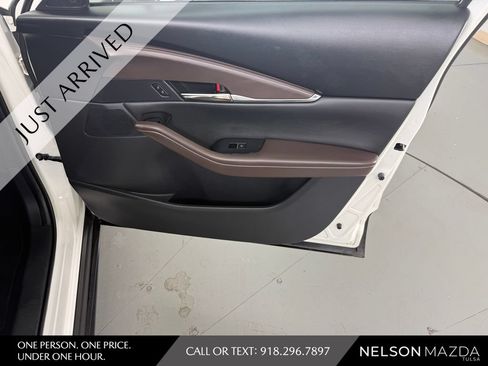 Used 2023 MAZDA CX-30 AWD 2.5 S w/ Premium Package image 48
