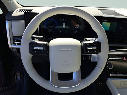 New 2026 Hyundai Santa Fe SE FWD image 18