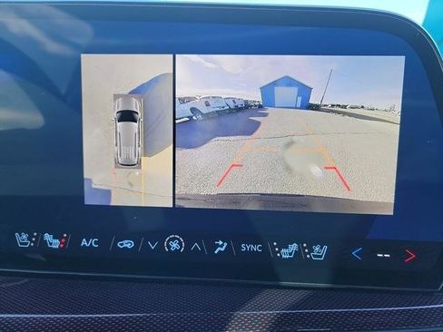 Used 2024 Chevrolet Traverse RS w/ LPO, Floor Liner Package image 17