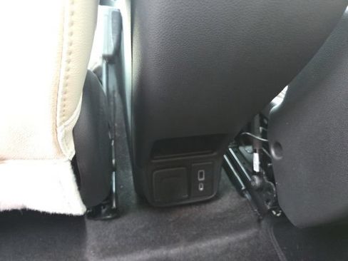 Used 2023 Buick Encore GX Essence w/ Experience Buick Package FWD image 49