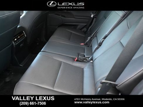 Certified 2024 Lexus GX 550 w/ Accessory Package (31) AWD/4WD image 10