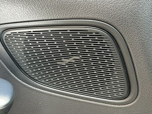 Certified 2025 Mercedes-Benz GLC 350e 4MATIC image 23