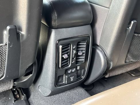 Used 2020 Jeep Grand Cherokee Limited X AWD/4WD image 23