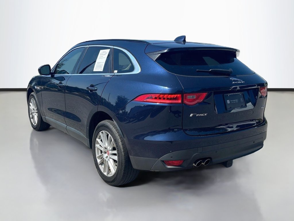 Used 2017 Jaguar F-PACE Prestige AWD/4WD image 6